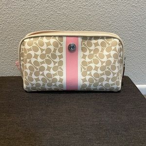 COACH LEATHER MAKEUP BAG small